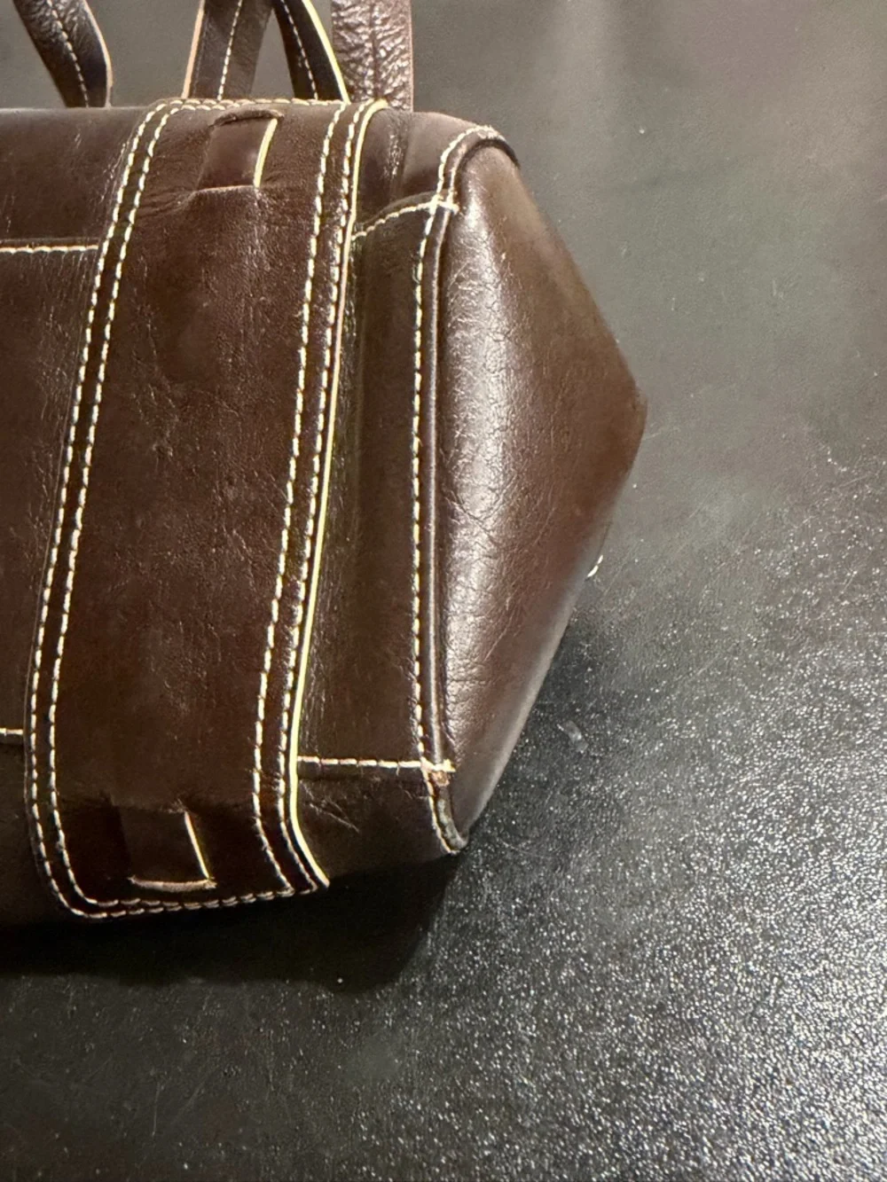 Kenneth Cole Chocolate Brown Leather Shoulder Bag